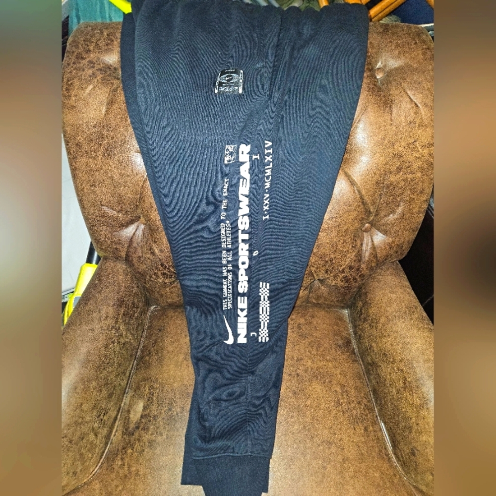 Nike Black Sportswear Pants